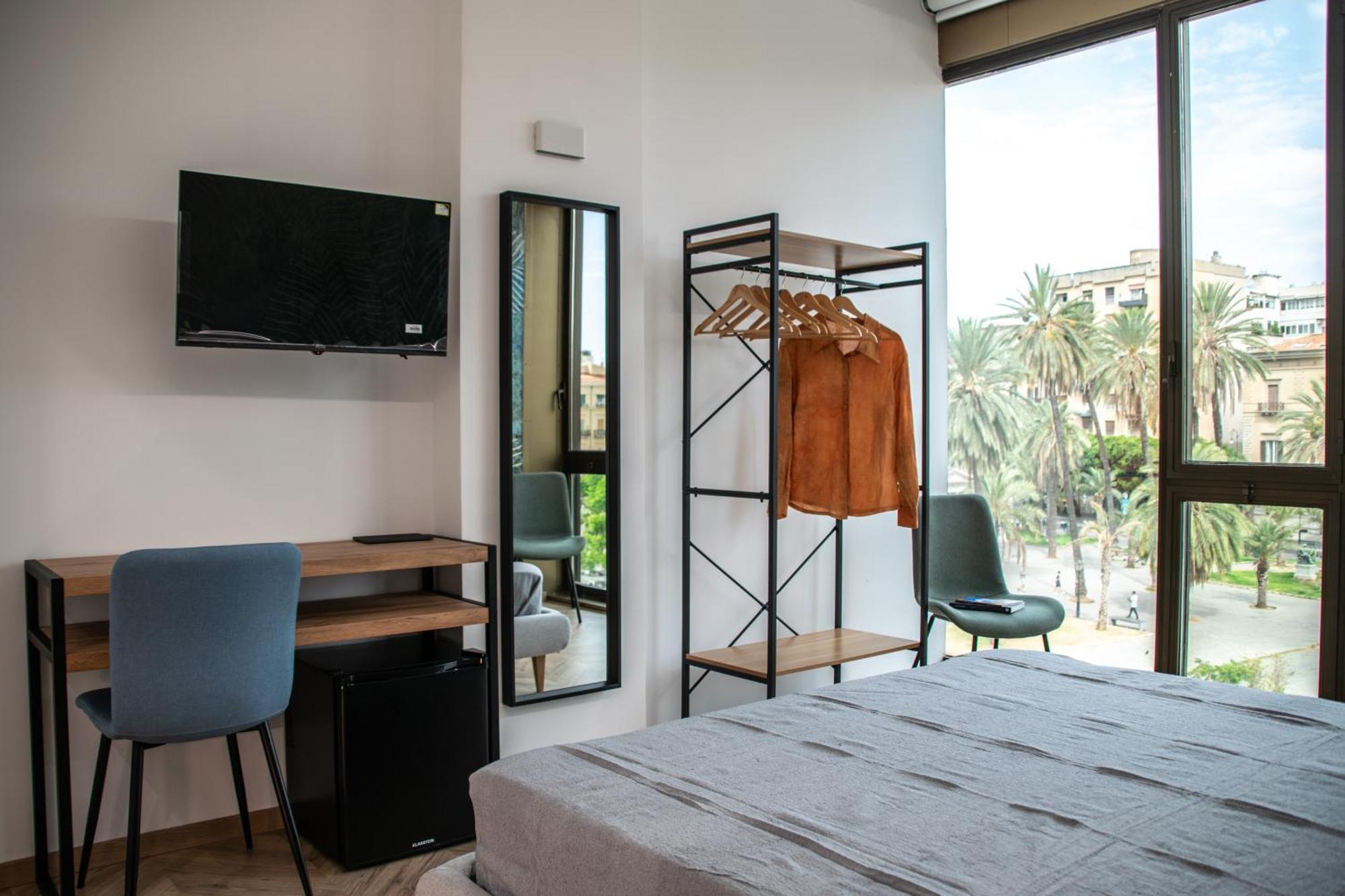 Politeama Crystal Rooms Palermo Buitenkant foto